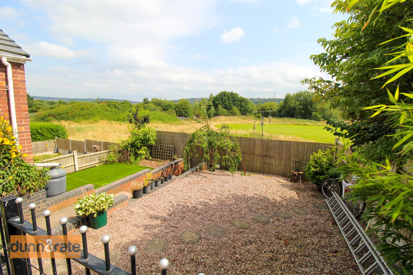 Bouverie Parade, Sneyd Green, Stoke-On-Trent